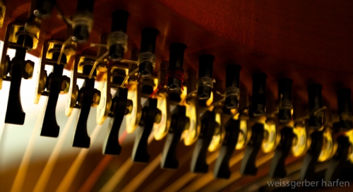 Weissgerber Harfen - Details "H�usslerharfe"